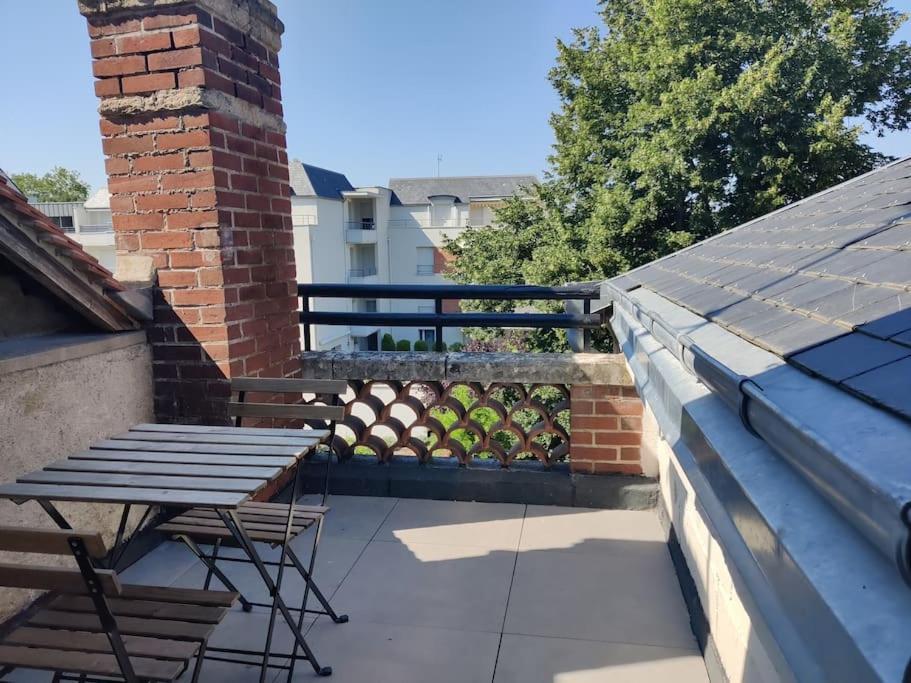 Bel Appart Renove Avec Terrasse Saint-Avertin Ngoại thất bức ảnh